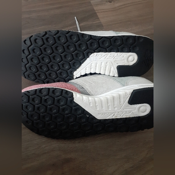 New Balance 247 Peach & Cream - Picture 7 of 11